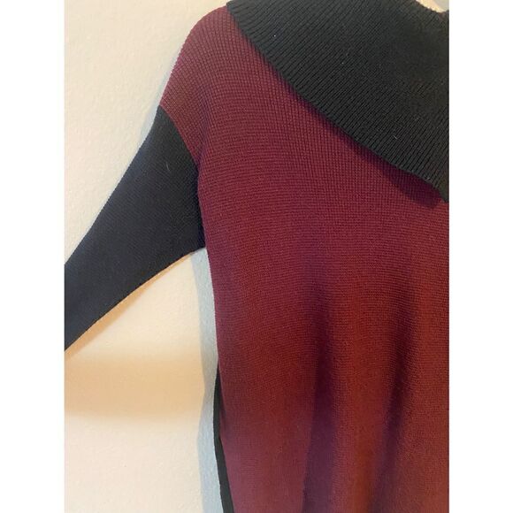 Vince Camuto two-tone block sweater - Picture 2 of 5